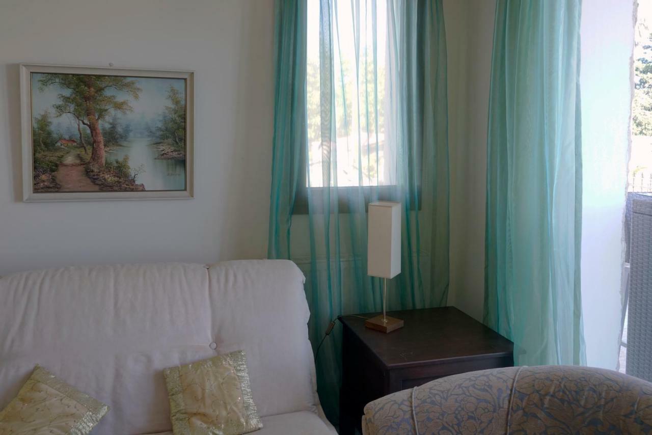 Villa Nikolina Dhrousha Zewnętrze zdjęcie